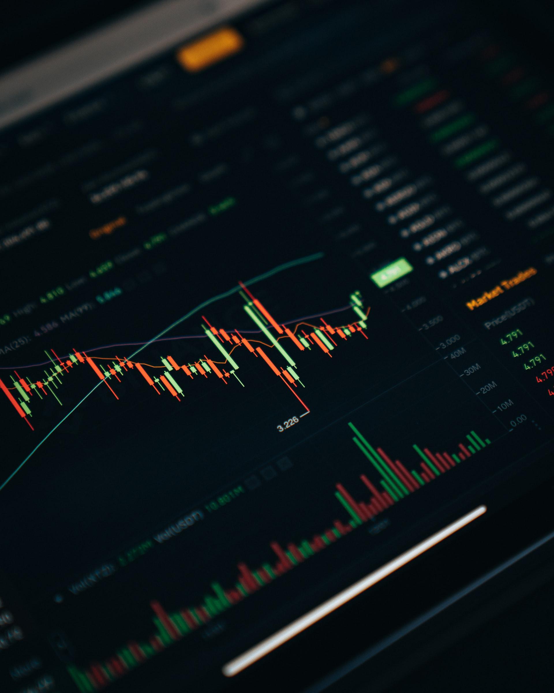 Bitcoin Monthly Report:下落トレンドの底は近い?オンチェーンが示唆